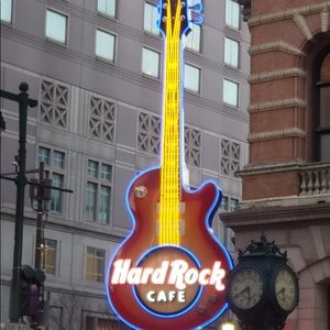 Meet your Posher, Victoria